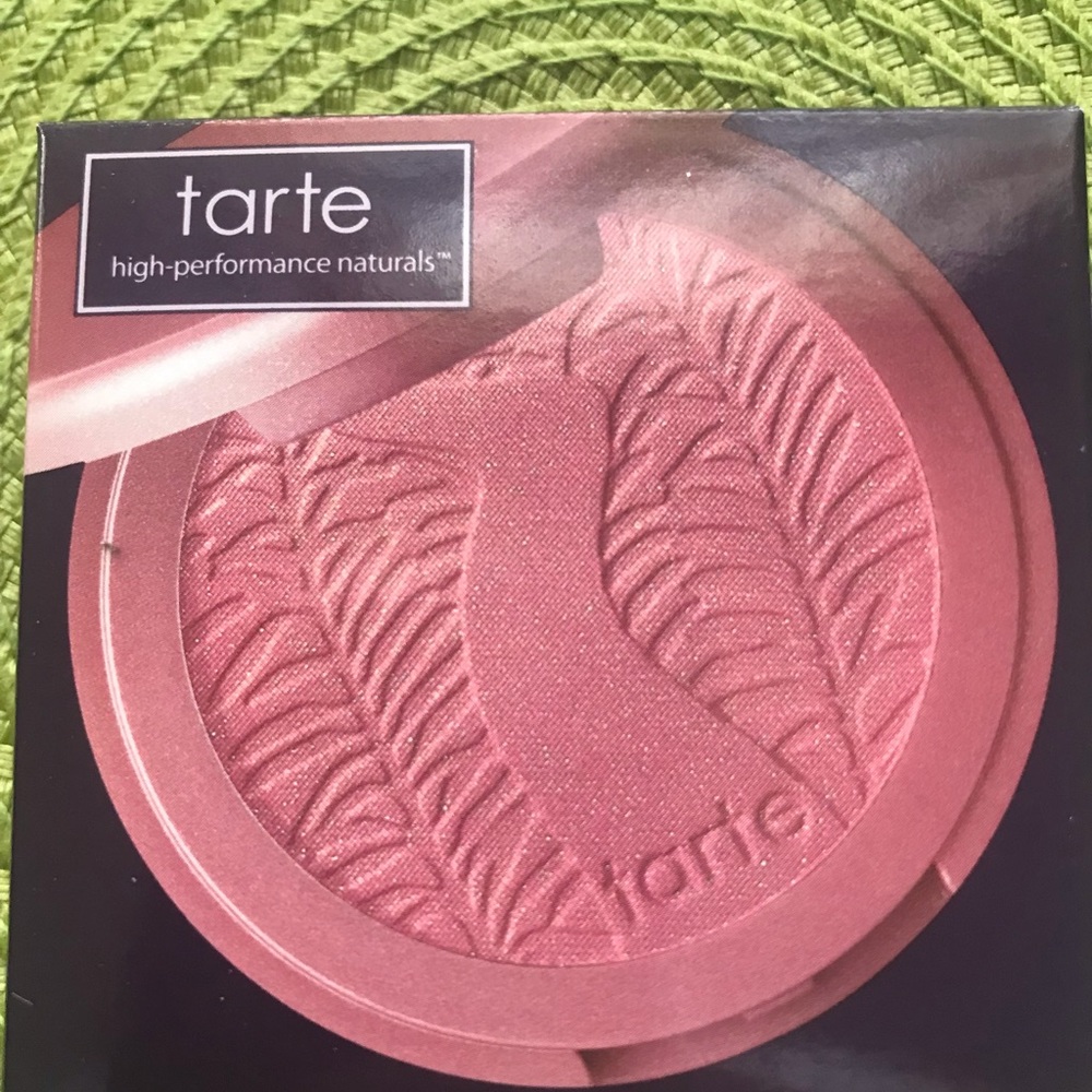 Final Markdown! Tarte 12 hour clay blush in Dazzled